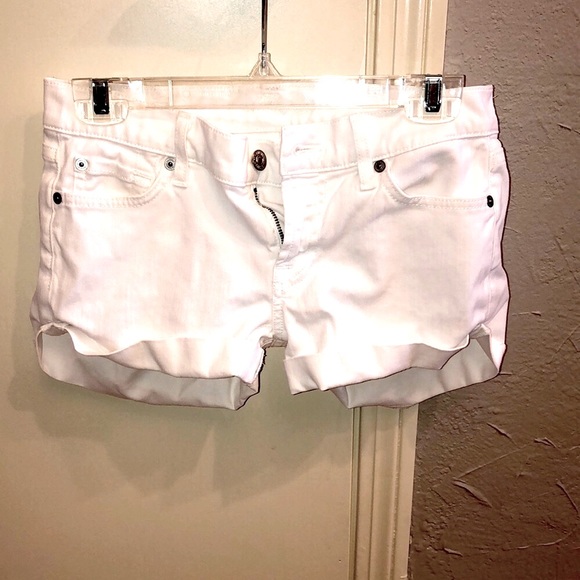 7 for all mankind white denim shorts - Picture 2 of 5